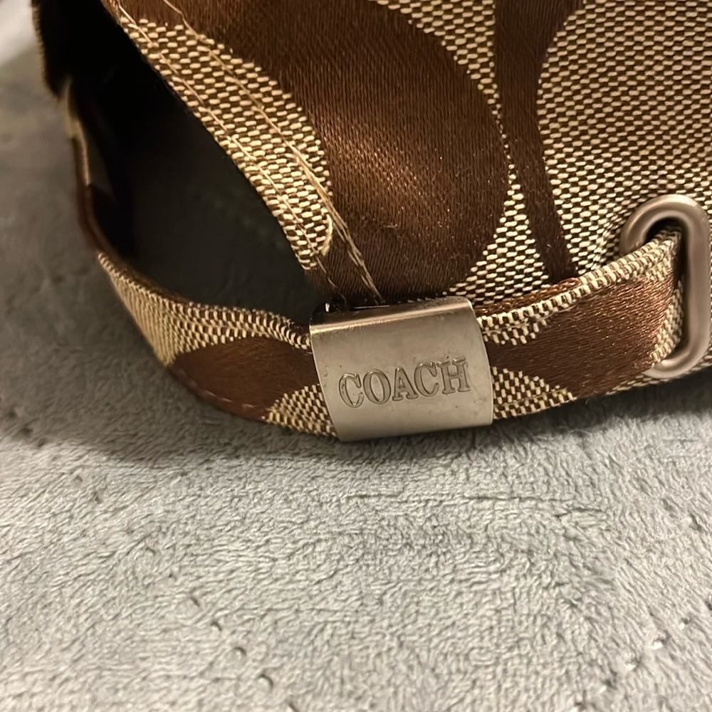 Coach Signature Baseball Cap - Picture 2 of 6
